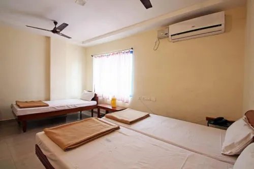 Bhanu Residency - Lodges