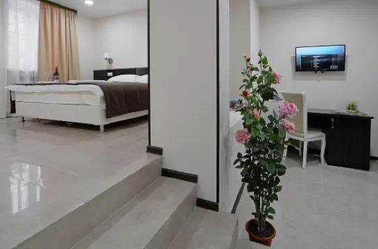 Menua Hotel