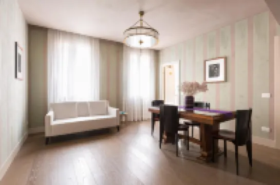 โรงแรมลิอัสซิดีพาเลซ