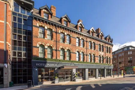 Hotel Indigo Leeds by IHG Отели рядом с достопримечательностью «O2 Academy Leeds»