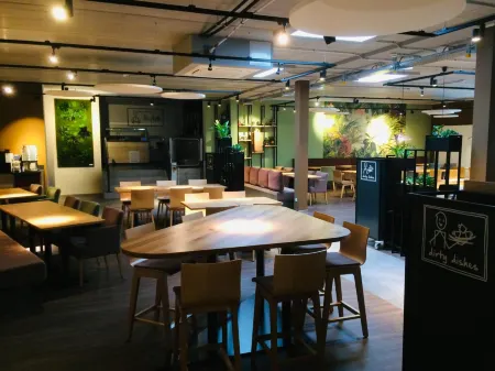 Adesso Hotel Göttingen - Pay at Property on Arrival-Ihr Automatenhotel in Göttingen