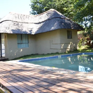 chobe sunset chalets