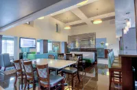 Holiday Inn Express & Suites CARLSBAD BEACH by IHG - breakfast