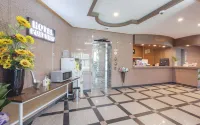 襄陽波圖尤飯店