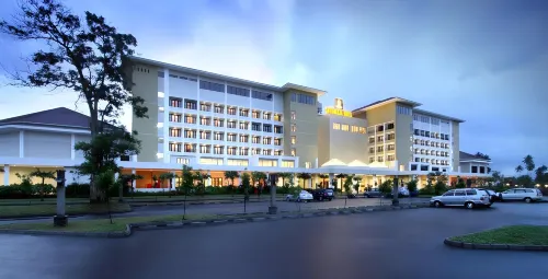 Sutan Raja Hotel & Convention Centre Manado Hotels in Mapanget