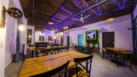 Blue River Hostel, Rishikesh