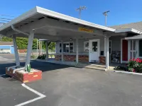 Lark Motel Willits