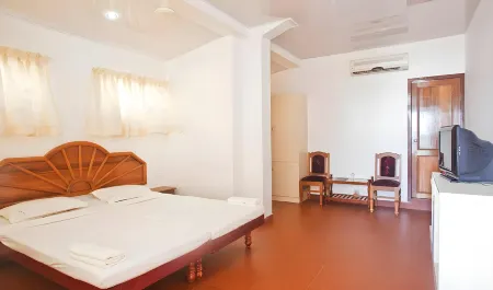 Marine Palace Beach Hotel