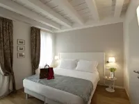 Chiara - Lodge Hotels near Mestre Centro