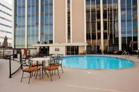 Wyndham Midland Downtown - Pools