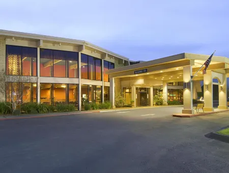 Red Lion Hotel Redding