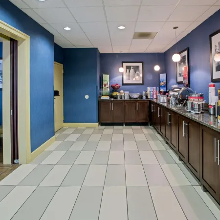 Hampton Inn Salem East-Electric Road
