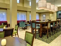 Hampton Inn & Suites Coconut Creek - 2-Star