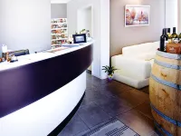 Riviera on Ruthven Hotels in South Toowoomba