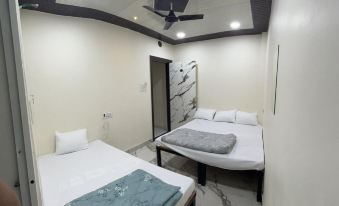 Goroomgo Hotel Winter Ujjain