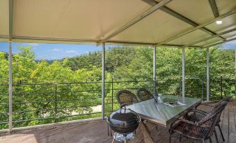 Kyeongju JS Pet Poolvilla