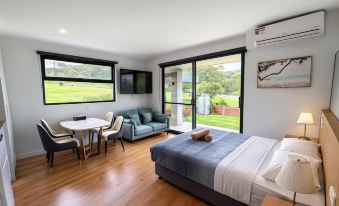 Apollo Dream Suites