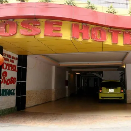 Rose Hotel