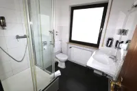 Hotel Avenue Altenfurt - 2 stelle