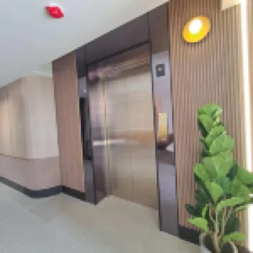 Urban Inn Myra Meranti