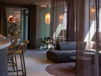 Oceania Lyon Hotels near 8th arr.