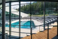 Ecrin Blanc Resort Courchevel - Aquapark - Familien