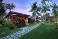 Maliekal Heritance Cherai Beach Cochin - مسبح غير متناهي