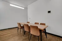 Collection O Yayah Residence - 2-Star