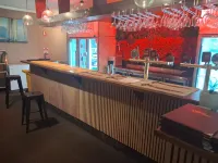 Tropical River Hotel - bar