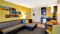 Residence Inn Springfield Chicopee Hotels in Holyoke