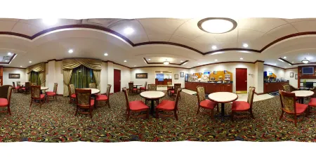 Holiday Inn Express & Suites Harriman by IHG
