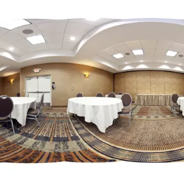 Holiday Inn & Suites GREEN BAY STADIUM by IHG