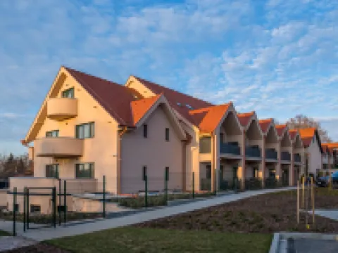 Kistücsök Food & Room Hotels in Balatonföldvári