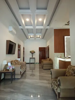 AYSEL GUESTHOUSE. Hotels in Pemalang