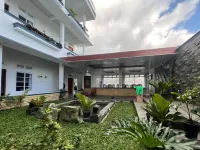 RedDoorz Syariah near Alun Alun Wonosobo 4