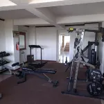 Howard Johnson by Wyndham Toluca - Gym