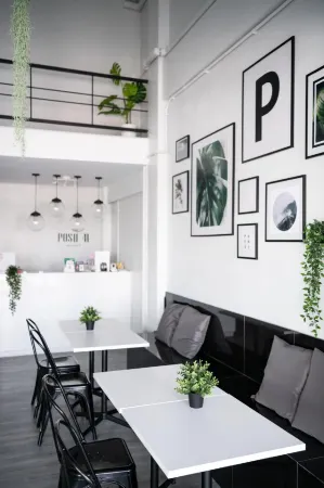 Posh 41 Отели рядом с достопримечательностью «Махидольский университет Салая»