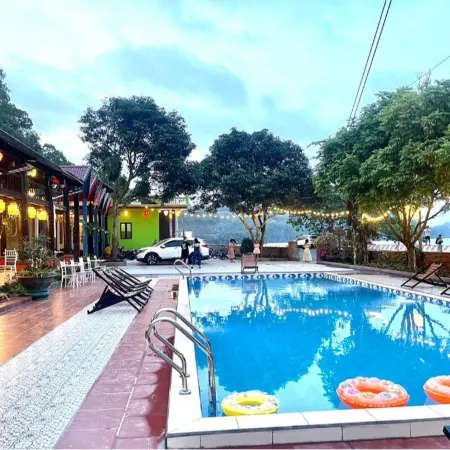 Cat Ba SOL Beach