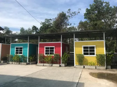MiniResort Chanthaburi Отели в г. 