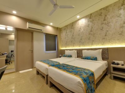 Iris Beacon Hotel