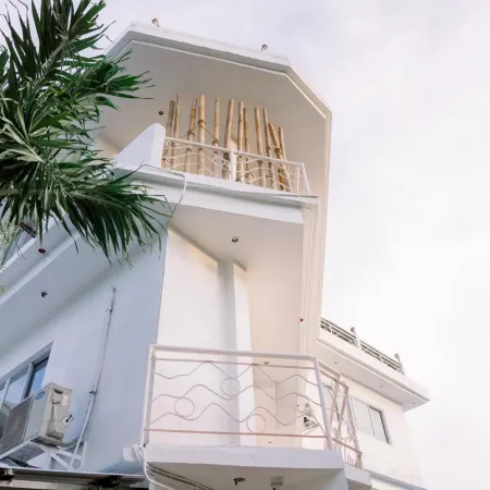 8 Plus Beach Resort