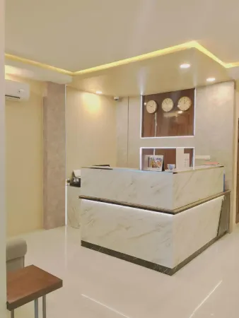 The Cemara Hotel Parepare Отели в г. Bacukiki