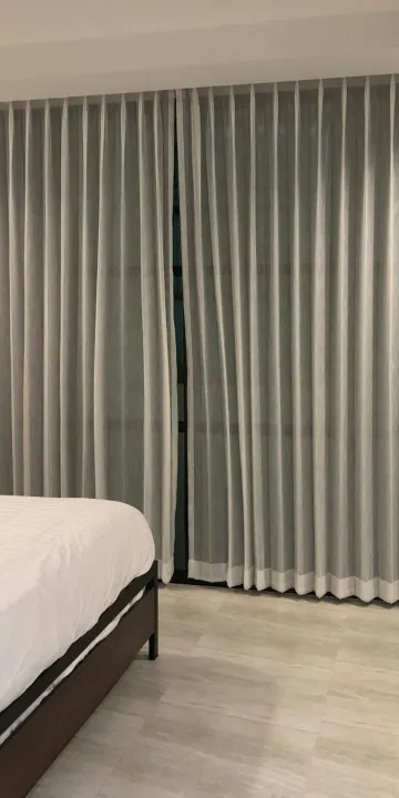 ห้องขนาดเล็ก เตียงใหญ่