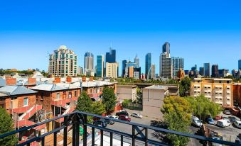 Melbourne Carlton Central Apartment Hotel Official