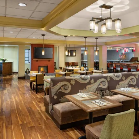DoubleTree by Hilton Minneapolis Airport