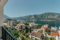 Boutique Hotel Casa del Mare - Vizura Hotels in Dobrota