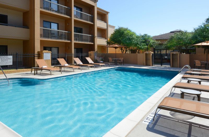 Courtyard Dallas Plano Parkway at Preston Road photo 2