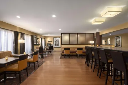 Hampton Inn Los Angeles/Carson/Torrance Отели в г. Карсон