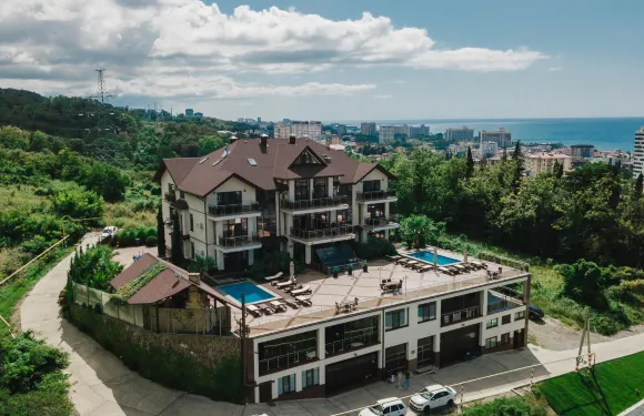 黃金和玻璃酒店