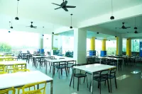 Marina Heights Resort